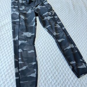 Athleta Black and Gray Camo Leggings